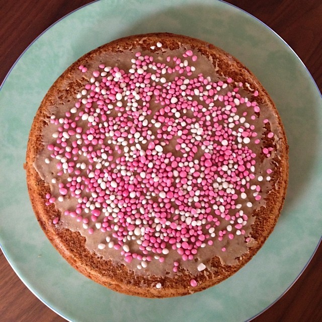 Courgette-anijscake