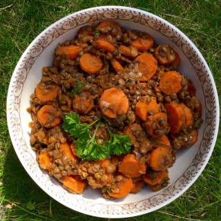 Turkse wortel-linzensalade